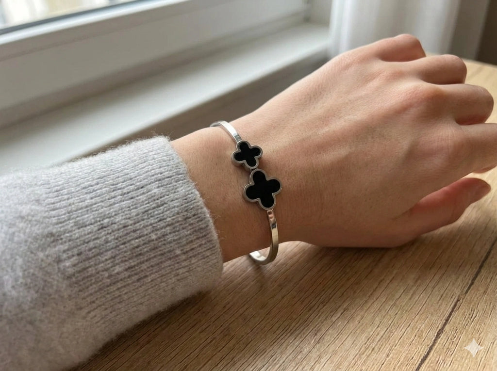 Clover Double Enamel Bangle