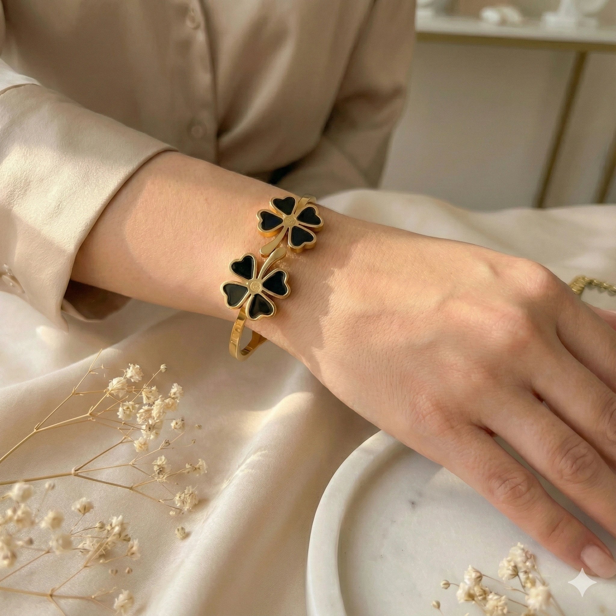 Golden Clover Duo Bangle