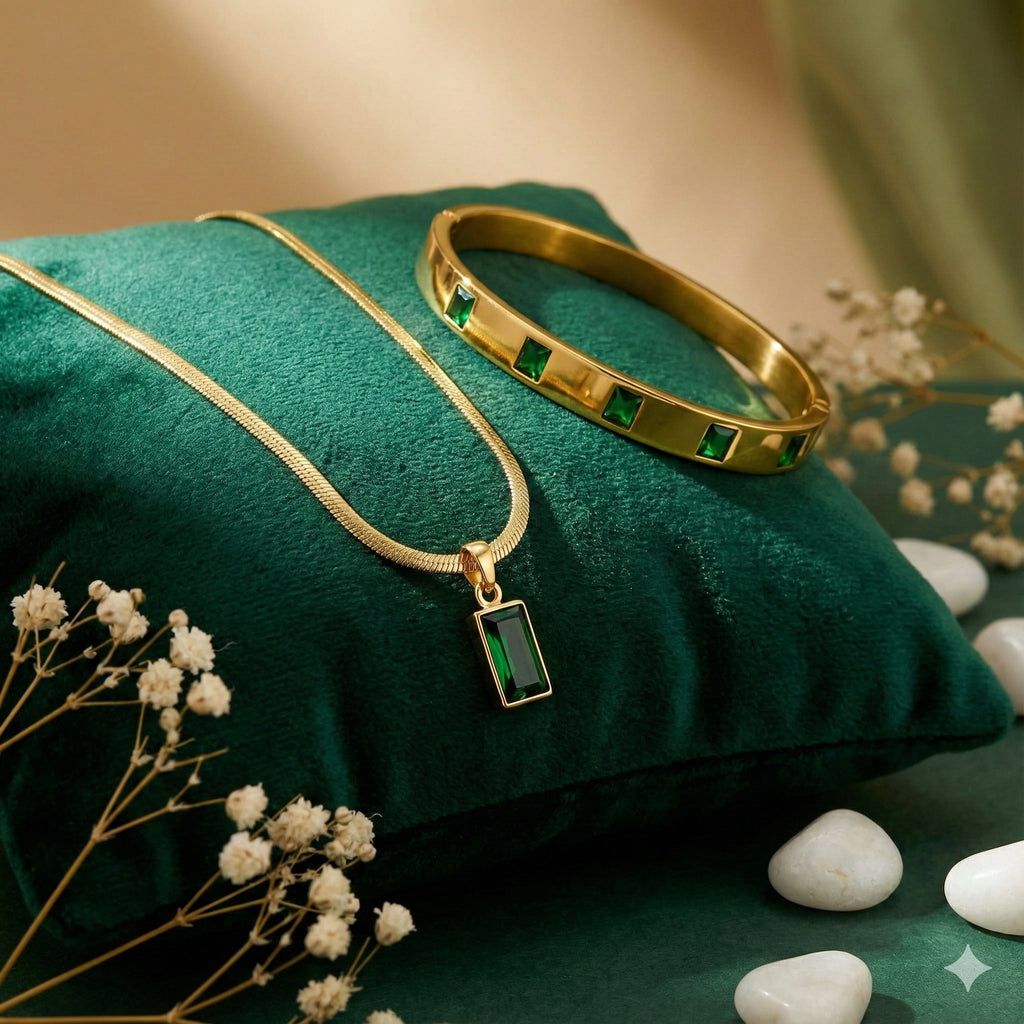 The Green Emerald Duo Set-Snake Chain Necklace & Bangle