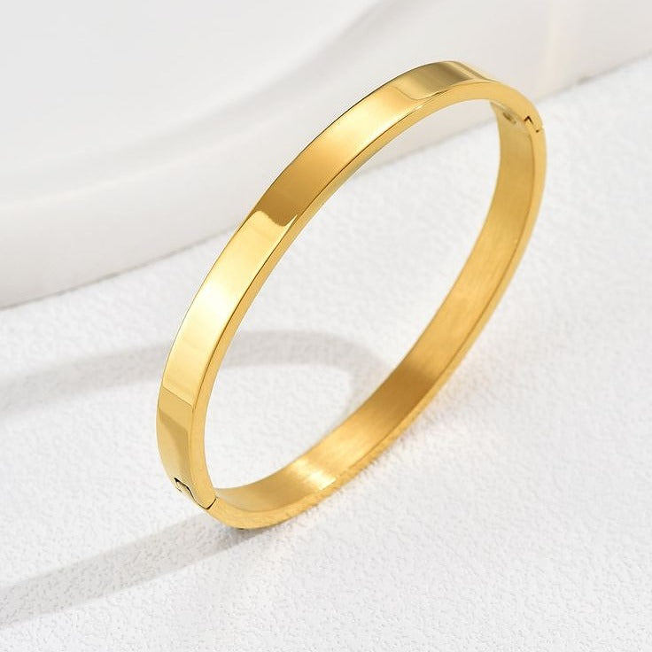 Slab Minimalist-Bangle